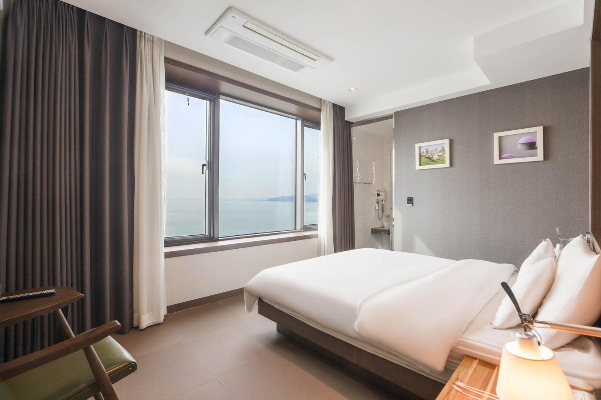 Incheon Blue Marine Hotel Экстерьер фото