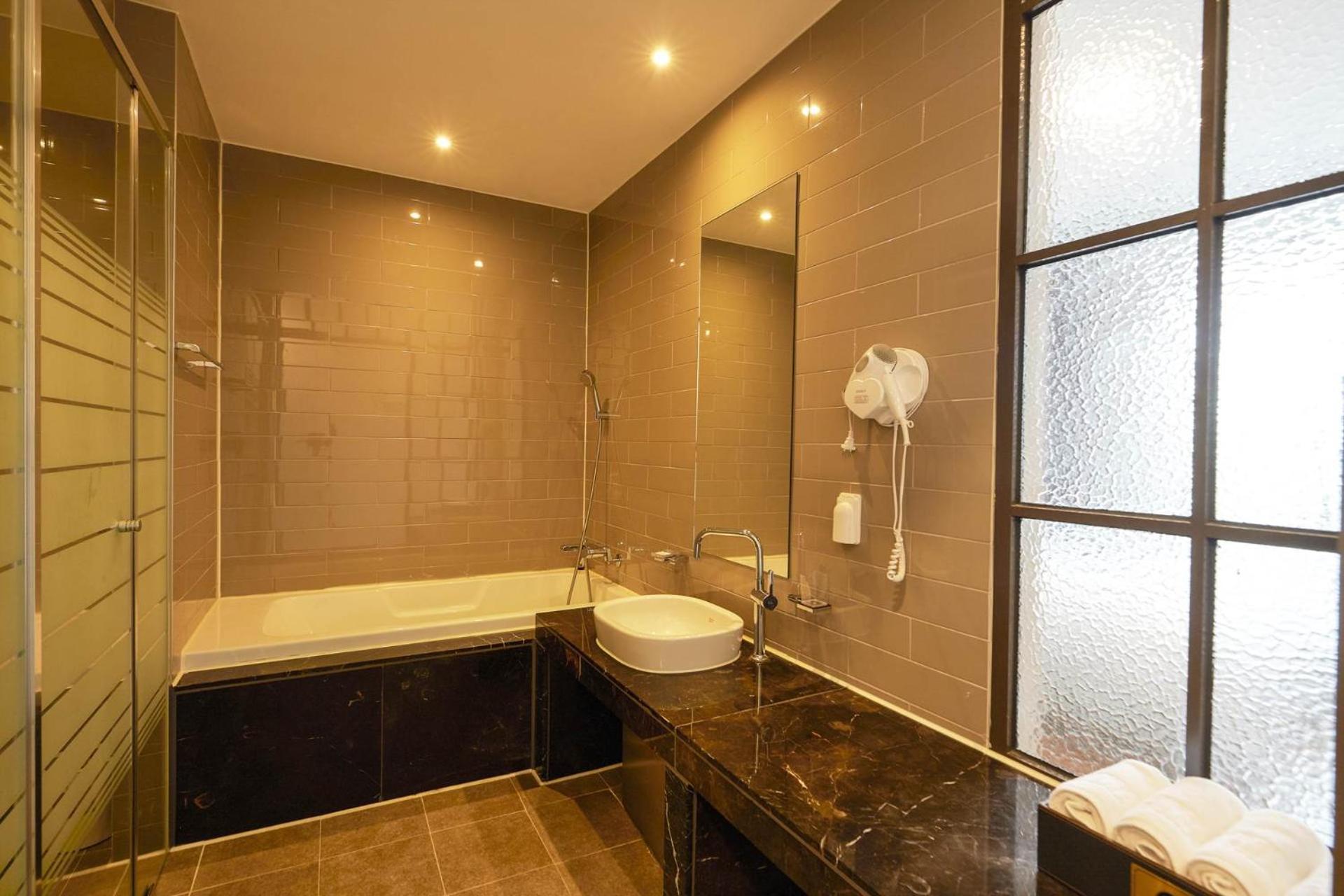 Incheon Blue Marine Hotel Экстерьер фото