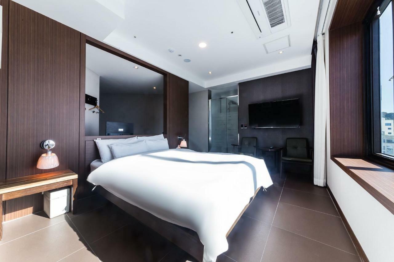 Incheon Blue Marine Hotel Экстерьер фото